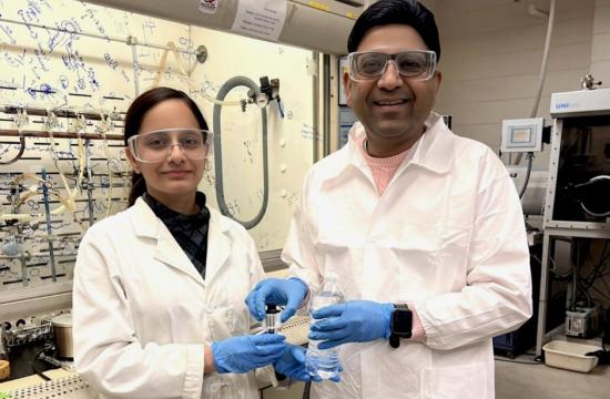 Sachin Handa and Karanjeet Kaur show an example of their new chemical tool in Handa's lab at the University of Missouri. Photo courtesy Sachin Handa